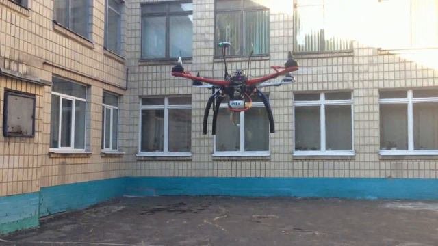 Квадракоптер на раме S500 первый запуск