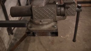 Самодельный металлический верстак своими руками | Пробуем сами