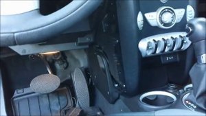 How to Remove Display / Speedometer Cluster / Radio from 2008 Mini Cooper for Repair.