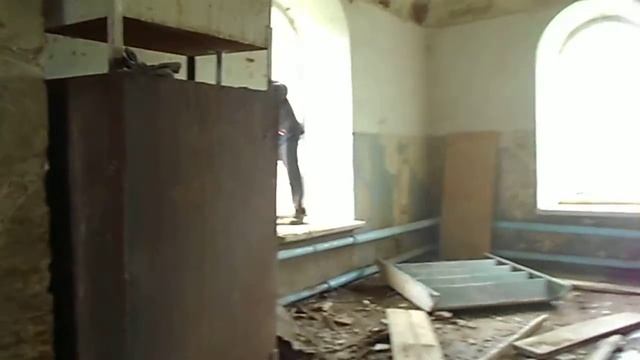 Снятие краски и мела со стен и ремонт крыши смотреть онлайн