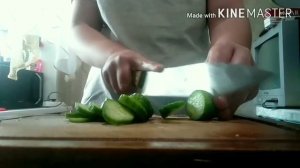 ?Как быстро и вкусно приготовит яишницу?