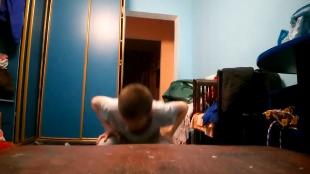 40 раз отжатьсяи и 40 раз присесть смотреть онлайн