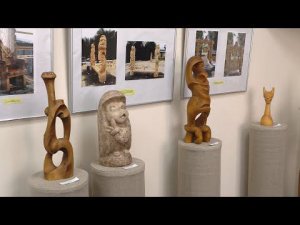 Искусство резьбы по дереву: выставка «Деревья и мы»