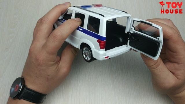 Машинка Автопанорама модель УАЗ ПАТРИОТ ДПС масштаб 1/24.