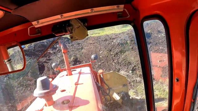 Дт 75 и Драглайн.Роем пруд.