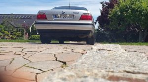 BMW e38 735i V8 exhaust sound ❤