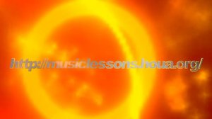 Луна девчоночка