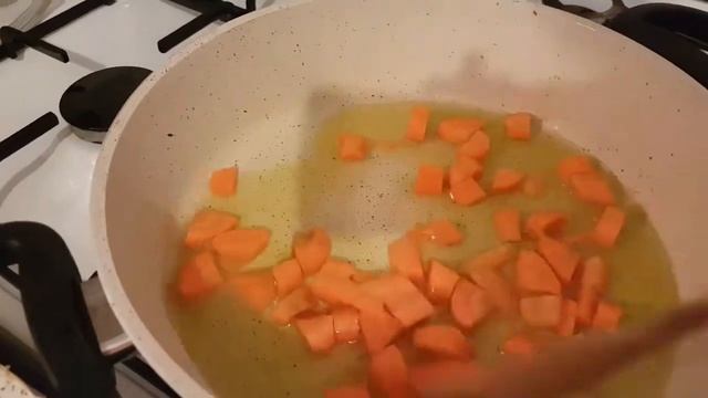 ЛУК-ПОРЕЙ с оливковым маслом Турецкая Кухня- Zeytinyağlı Pırasa Yemeği (2 порции) смотреть онлайн