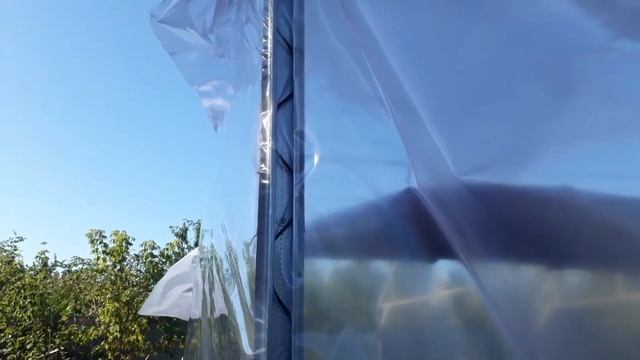 КАК НАКРЫТЬ ТЕПЛИЦУ ПЛЁНКОЙ
зимняя теплица в один слой