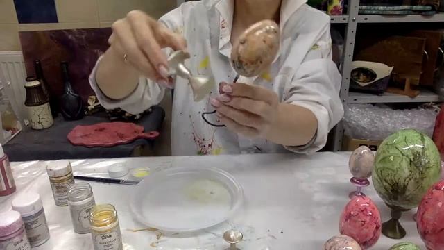 Копия видео "пасхальные яйца. Как задекорировать ножку?" смотреть онлайн