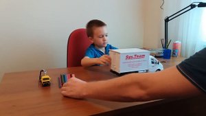 Машинка грузовичок Газель Обзор игрушки Игрушки для детей Kids Toy Unboxing Review