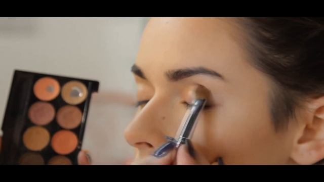 Make-up урок: Как создать яркий весенний дымчатый макияж смотреть онлайн