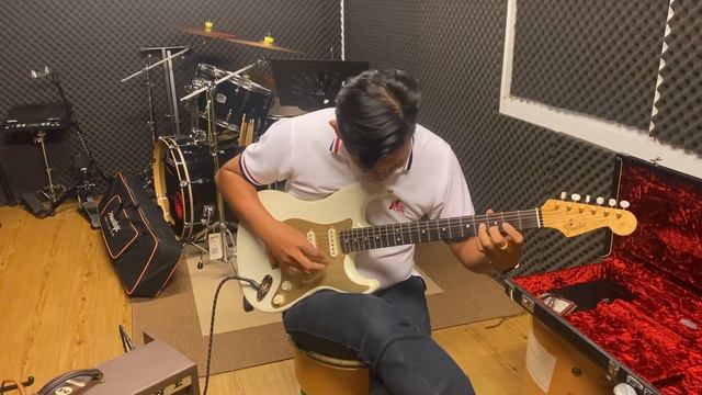 Falling Rain/Fender CS LTD 75TH ANNIE STRAT-DWP смотреть онлайн