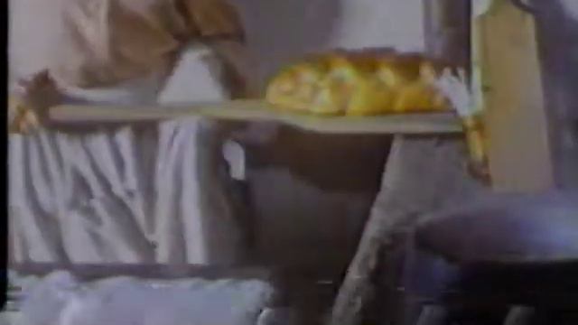 Un violon sur le toit bande annonce télé TQS PUB смотреть онлайн