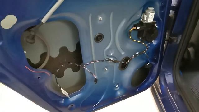 Шумоизоляция дверей в варианте настоящий комфорт VW POLO смотреть онлайн