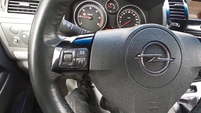 Opel Zafira 2010g. 1.7D 81kw смотреть онлайн