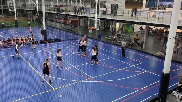 Albany Lady Stars Spooky Nook смотреть онлайн