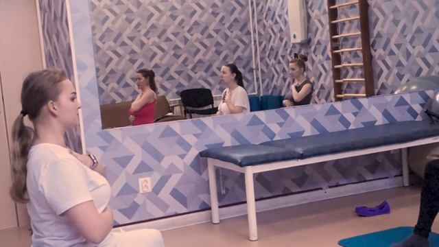 Лечебная физкультура во время беременности. Женщины после родов. Школа материнства | ГЦМП