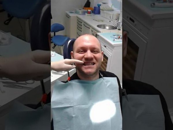 Отзыв пациента Комарова Анатолия Жановича. Врач Синицина Е.В. Клиника Dr.Smile