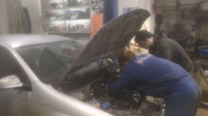 Замена клапанной крышки на Volkswagen Jetta