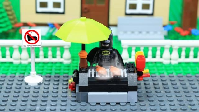 [Brick Creation #4] Lego Batman Building Police vs Roast Chicken смотреть онлайн