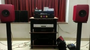 Densen Beat B-100 amplifier and Kef ls 50 bookshelf speakers