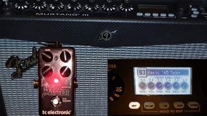 Fender Mustang III and TC Electronics Dark Matter Distortion