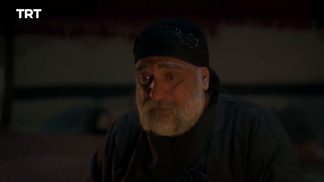 Deli Demir narrates the story of Sultan Alpaslan - Resurrection Ertugrul Season 1(English Subtitles смотреть онлайн