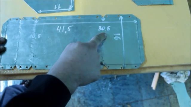 Кроликоферма. Бункерные кормушки для кроликов: делаем своими руками кормушки