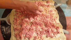 рулетики из слоеного теста/как приготовить быстро и вкусно/ташкины вкусняшки