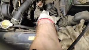 Тойота Фанкарго. Дроссельный узел. Снятие