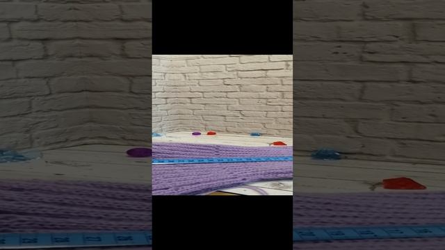 Манишка-воротник-снуд ручной работы.