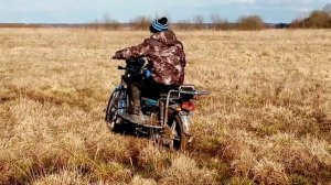 Мопед альфа по грязи