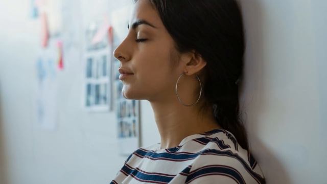 Когда женщина увидела с кем ей изменяет муж, была в ужасе. смотреть онлайн