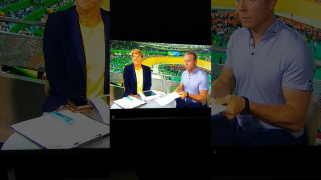 Chris Hoy caught texting live on TV at the Olympics