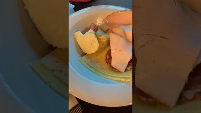 Завтрак в отеле-Любимый Питер #еда #завтрак #едим #едимвкусно #лайфстайлблог #лайф