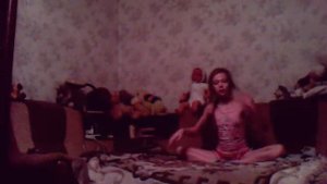 Гимнастика. Как сесть на прямой шпагат и, как встать на мостик?