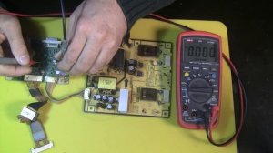 Ремонт мониторов Samsung 205BW ( LS20HAWCSZ_EDC ) Прошивка. Repairing a montor with no power.