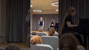 Ложкой снег мешая.джаз.