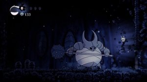 Первый босс в Hollow Knight