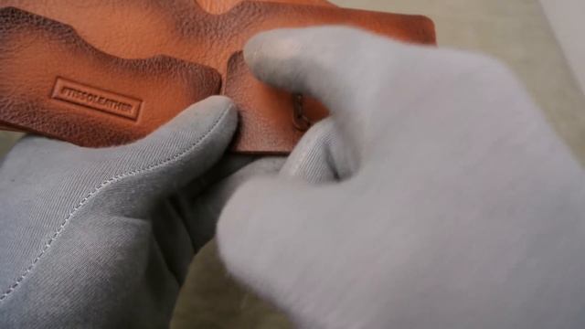 Кошелек с клапаном на магните. Leather handmade wallet
