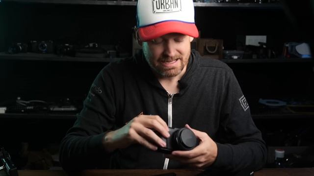 Best camera for your pocket? Ricoh GR III, Sony RX100 VII, LUMIX LX100 II, Canon G5X II смотреть онлайн