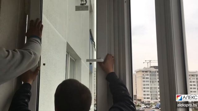 Панорамное остекление балкона в Беларуси - установка балконной рамы из ПВХ в Минске от ALEKSPRO.BY смотреть онлайн
