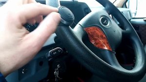 Старая газель 3302, прошёл год после восстановления, обзор.