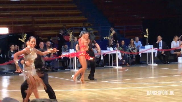 Mstislav Kazakov - Alena Kazakova, RUS, 1/4 Samba