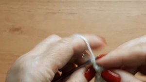 Дорожки из лицевых петель спицами