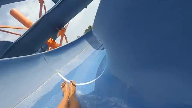 Горка "Тобоган". Аквапарк Бегемот. смотреть онлайн