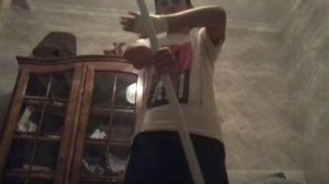 Как научится крутить палку