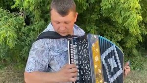 Александр Ланин. Гармонь тульского мастера Киселёва.