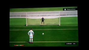 Как 99% забить пенальти fifa 16